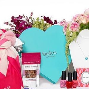 ISO Tieks Special Giveaway Heart Box- DO NOT BUY!